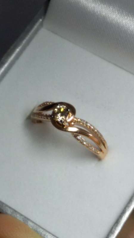 REDUCED!!! SOLID ROSE GOLD AND GENUINE CHAMPAIGN DIAMOND RING